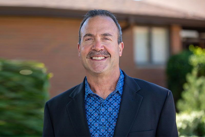 Dr. Paul Minillo